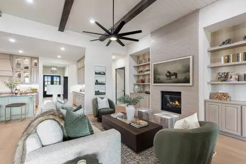 Living - 317 Vale Run, Kyle, TX 78640 photo 4 of 4