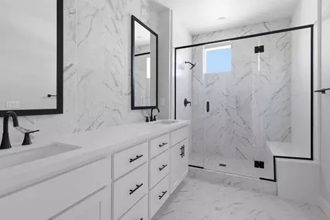Bath - 4851 Diablo View St, Dublin, CA 94568 photo 1 of 3