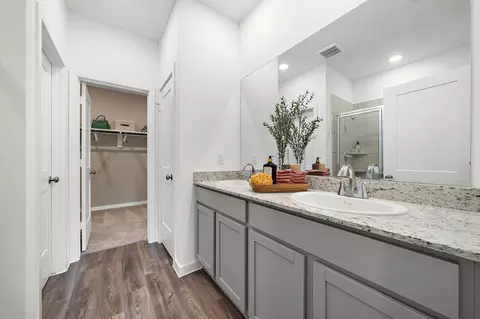 9748 Caney Bend Rd, Conroe, TX 77303 photo 7