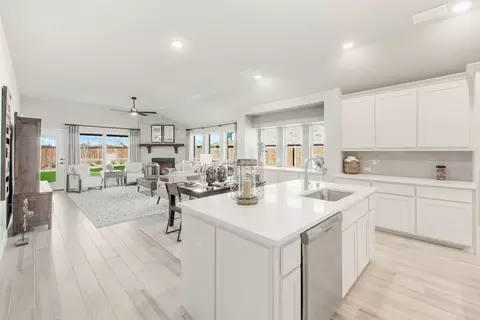 Kitchen - 144 Burnett Dr, Lavon, TX 75166 photo 1 of 8