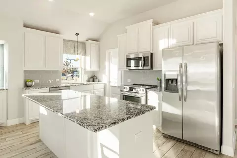 Kitchen - 144 Burnett Dr, Lavon, TX 75166 photo 5 of 8