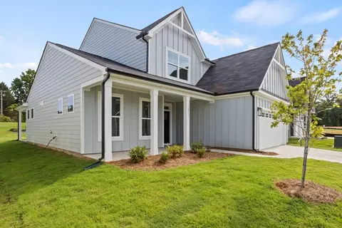 Exterior - 1817 Betsy Ross Dr, Moore, SC 29369 photo 2 of 3