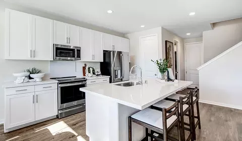 Kitchen - 31385 Trappers Loop, Winchester, CA 92596 photo 2 of 2