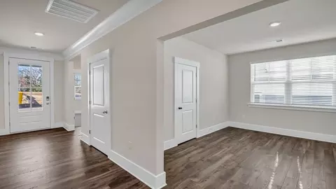 Entry Way - 1833 Kennerly Rd, Irmo, SC 29063 photo 1 of 6