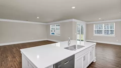 Living - 1833 Kennerly Rd, Irmo, SC 29063 photo 2 of 5