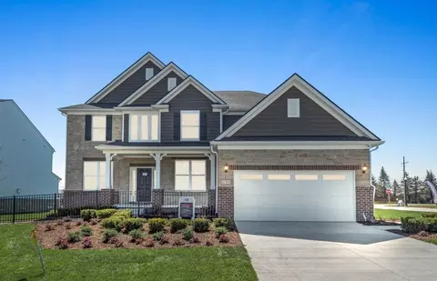 22188 Prairie Dr, Macomb, MI 48042