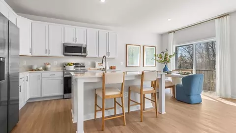Kitchen - 9041 Bell Mare Ln, Culpeper, VA 22701 photo 3 of 4