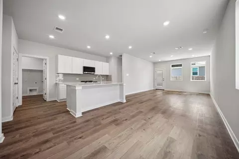 Living - 113 Two Bits Ln, Elgin, TX 78621 photo 3 of 5