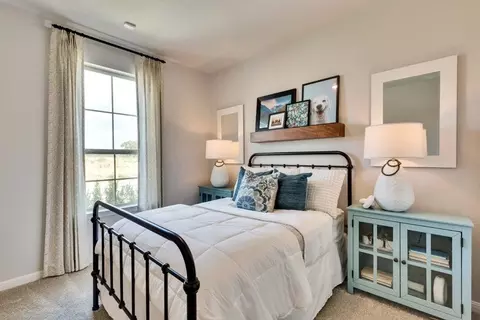 Bedroom - 113 Two Bits Ln, Elgin, TX 78621 photo 10 of 12