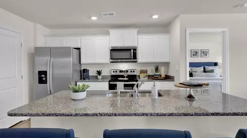 Kitchen - 8009 Swift Current Ln, Corryton, TN 37721 photo 2 of 9