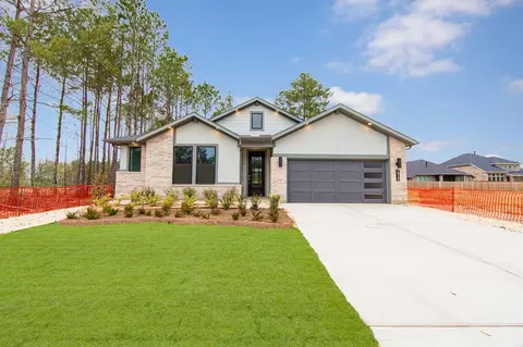 1915 Langford St, Montgomery, TX 77316