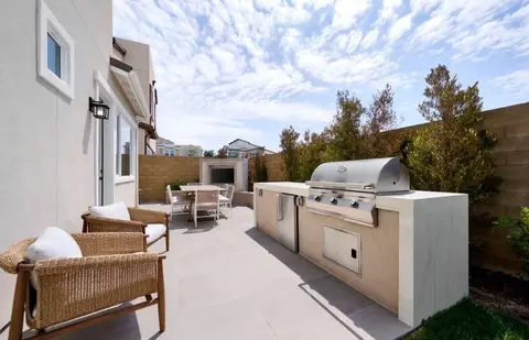Exterior - 604 Gadwall, Irvine, CA 92618 photo 6 of 7
