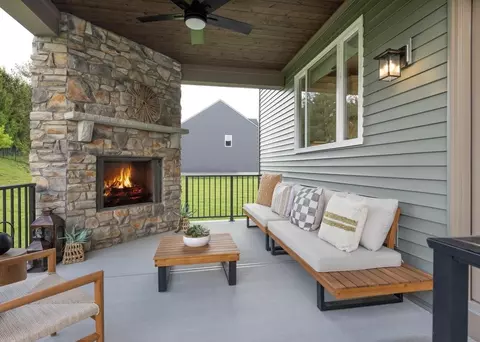 Exterior - 201 Shyla Ct, Monroe, OH 45050 photo 4 of 14