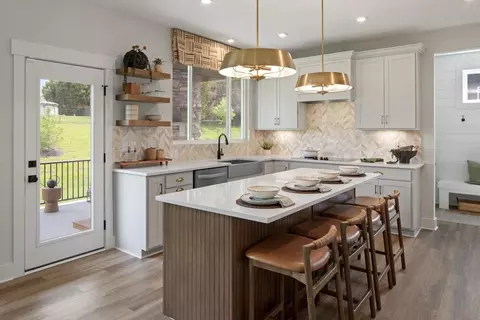 Kitchen - 201 Shyla Ct, Monroe, OH 45050 photo 3 of 14