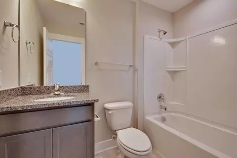 Entry Way - 219 Creek Pointe Dr, Moncks Corner, SC 29461 photo 4 of 7