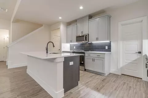 Kitchen - Springfield Rd, Springtown, TX 76082 photo 2 of 6