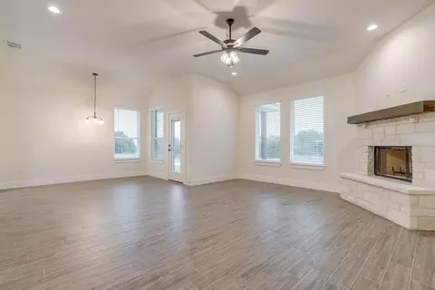 Living - Springfield Rd, Springtown, TX 76082 photo 7 of 8
