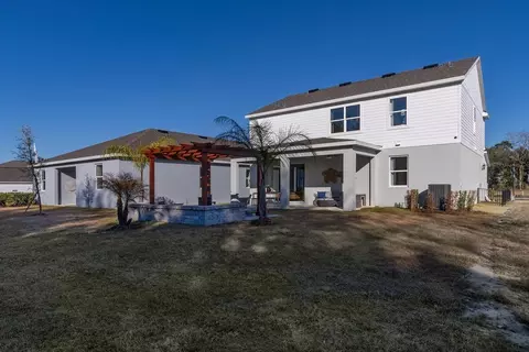 Exterior - 2011 Town Pasture Dr, Eustis, FL 32726 photo 10 of 18