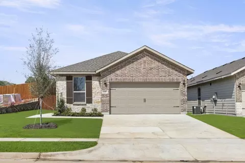 1620 Macadamia Ct, Aubrey, TX 76227