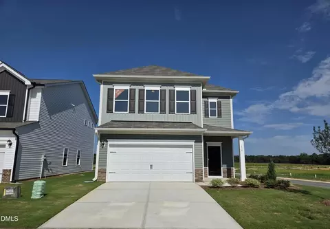 135 Oyster Tabby Dr, Lillington, NC 27546