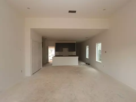 817 Village Brook Dr, Willis, TX 77378