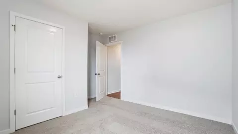 Bedroom - 1774 Pumpkin Ridge Rd, Circleville, OH 43113 photo 8 of 22