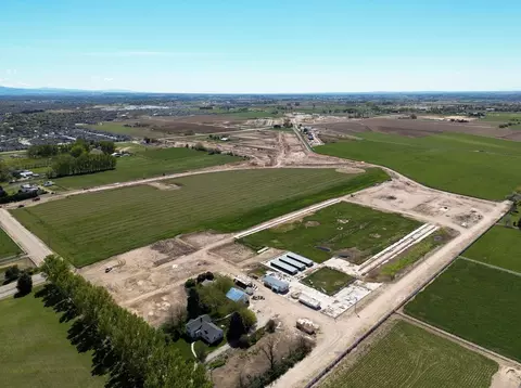 View/Area - 2365 W Victory Rd, Meridian, ID 83642 photo 3 of 3
