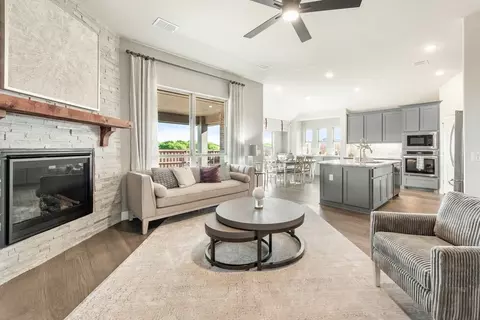 Living - 1804 Hickory Chase Ln, Anna, TX 75409 photo 3 of 6