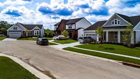 View/Area - 5236 Ivy Rose Ln, Cincinnati, OH 45247 photo 11 of 16