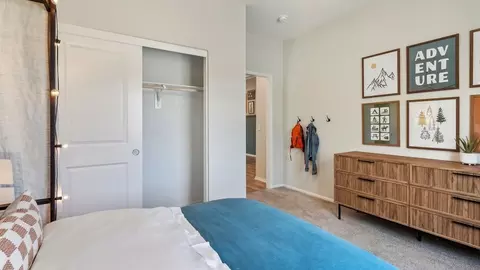 Bedroom - 31053 Willow Oak Dr, Winchester, CA 92596 photo 3 of 11
