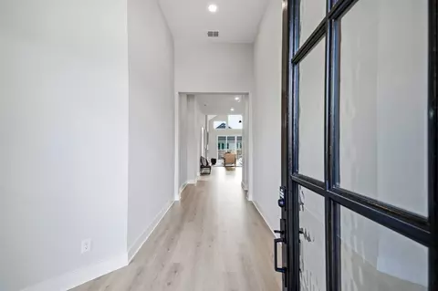 169 Highland Park, Castroville, TX 78009
