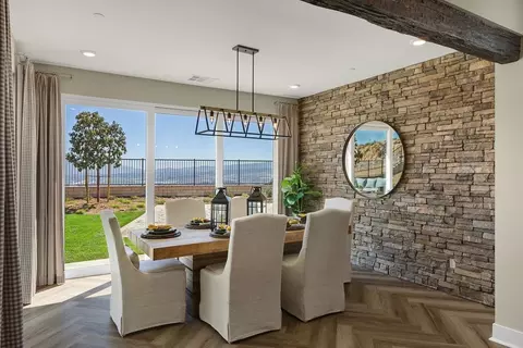 Dining - 29902 Vintage Ct, Castaic, CA 91384 photo 1 of 2