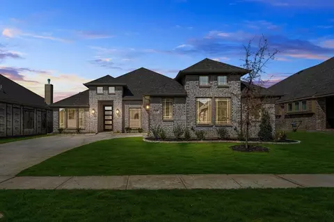 217 Seminole Trl, Alvarado, TX 76009