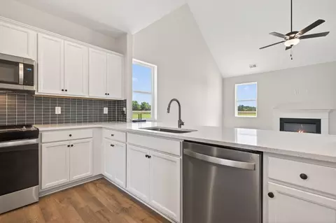 Kitchen - 282 Pierre Dr, Benson, NC 27504 photo 3 of 5