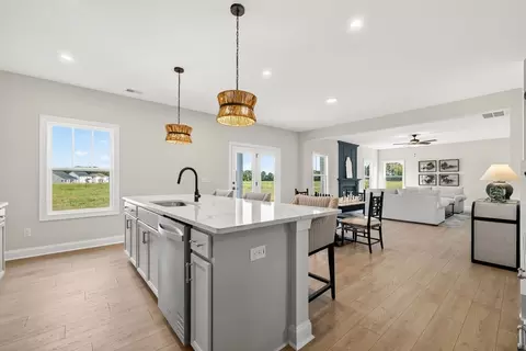 Kitchen - 282 Pierre Dr, Benson, NC 27504 photo 5 of 7