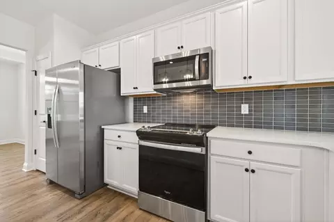 Kitchen - 282 Pierre Dr, Benson, NC 27504 photo 2 of 5