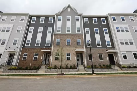 Exterior - 719 Iron Forge Rd UNIT B, Frederick, MD 21702 photo 1 of 1