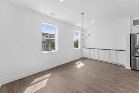 Dining - 719 Iron Forge Rd UNIT B, Frederick, MD 21702 photo 1 of 1