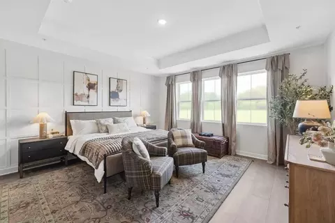 Bedroom - 719 Iron Forge Rd UNIT B, Frederick, MD 21702 photo 2 of 4