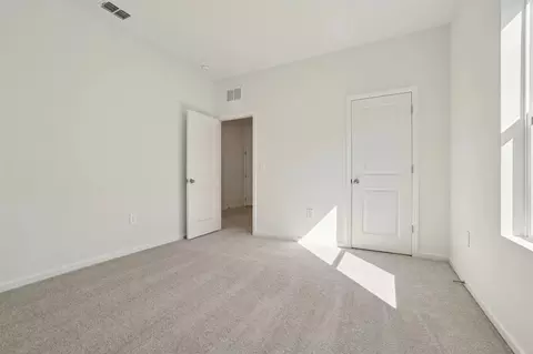 Bedroom - 10054 W Devonshire Ave, Phoenix, AZ 85037 photo 7 of 9