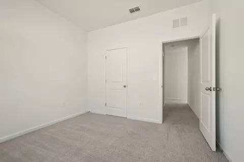 Bedroom - 10054 W Devonshire Ave, Phoenix, AZ 85037 photo 6 of 9