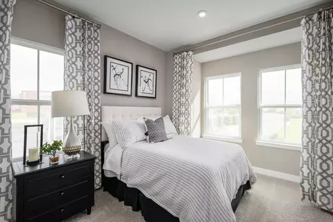 Bedroom - 7137 Sollers Point Rd, Baltimore, MD 21222 photo 5 of 10