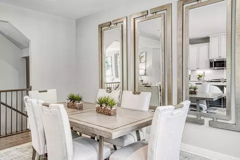 Dining - 7137 Sollers Point Rd, Baltimore, MD 21222 photo 3 of 4