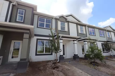 Exterior - 1413 Hyde St, Saint Cloud, FL 34771 photo 4 of 8