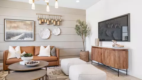Living - 9648 S Caballo Dr, Apache Junction, AZ 85120 photo 1 of 3