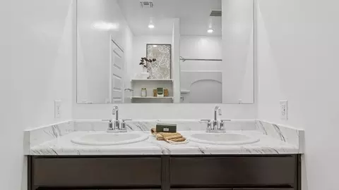 Bath - 9648 S Caballo Dr, Apache Junction, AZ 85120 photo 1 of 11