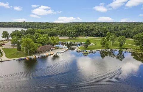 View/Area - 1554 Tranquility Dr, Milford, MI 48381 photo 18 of 23