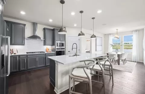 Kitchen - 1554 Tranquility Dr, Milford, MI 48381 photo 4 of 6