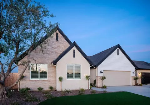 Exterior - 6287 Avenue 305, Visalia, CA 93291 photo 8 of 9