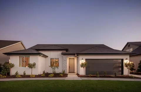 Exterior - 6287 Avenue 305, Visalia, CA 93291 photo 5 of 9